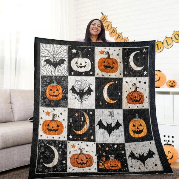 Halloween Quilt Blanket With Pumpkins Bats And Moons, Spooky Black And Orange Throw (3)